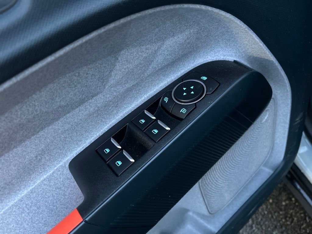 Certified 2023 Ford Maverick XLT w/ XLT Luxury Package image 18