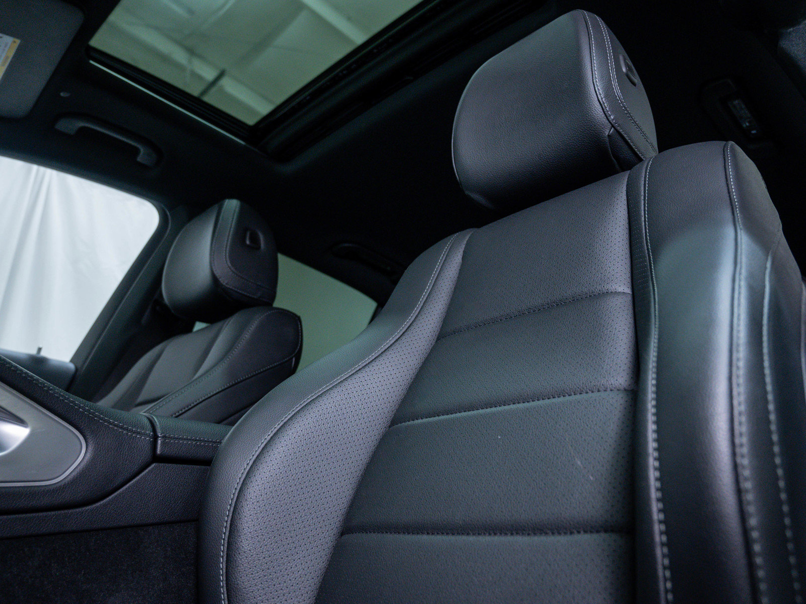 Used 2021 Mercedes-Benz GLE 350 4MATIC image 19