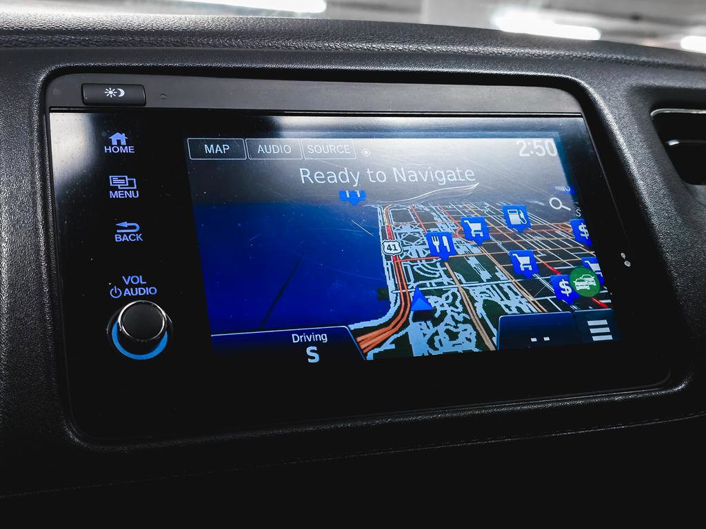 Used 2019 Honda HR-V Touring image 26