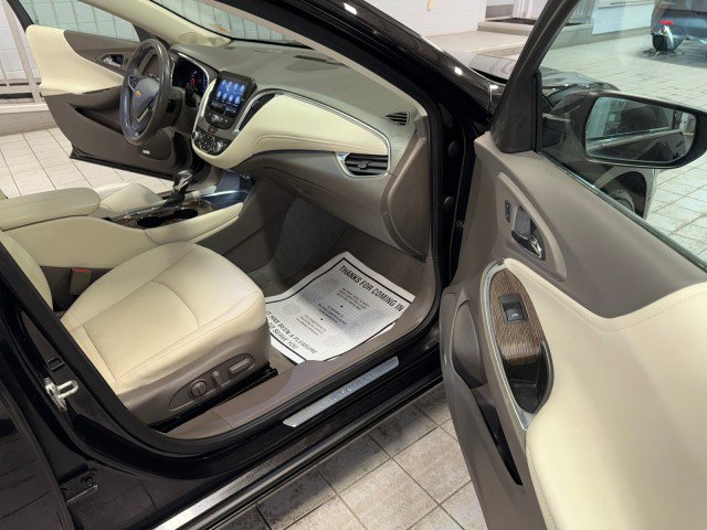 Used 2021 Chevrolet Malibu Premier image 31