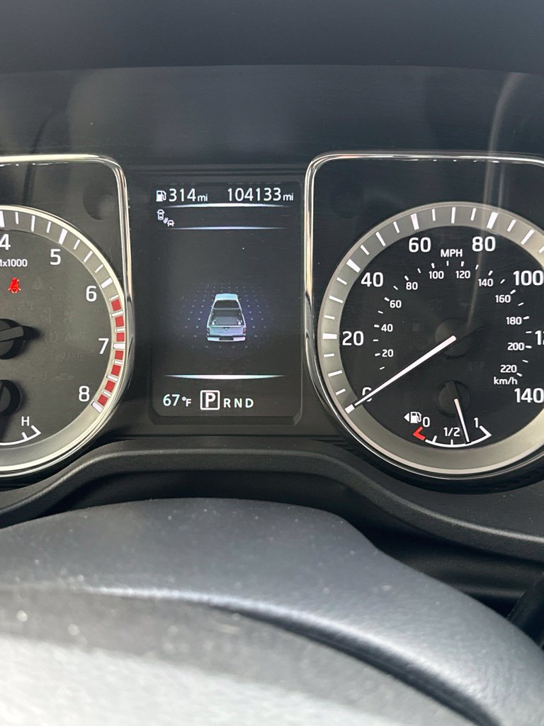 Used 2017 Nissan Titan SV RWD image 15