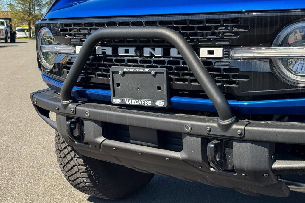 Used 2021 Ford Bronco First Edition AWD/4WD image 9
