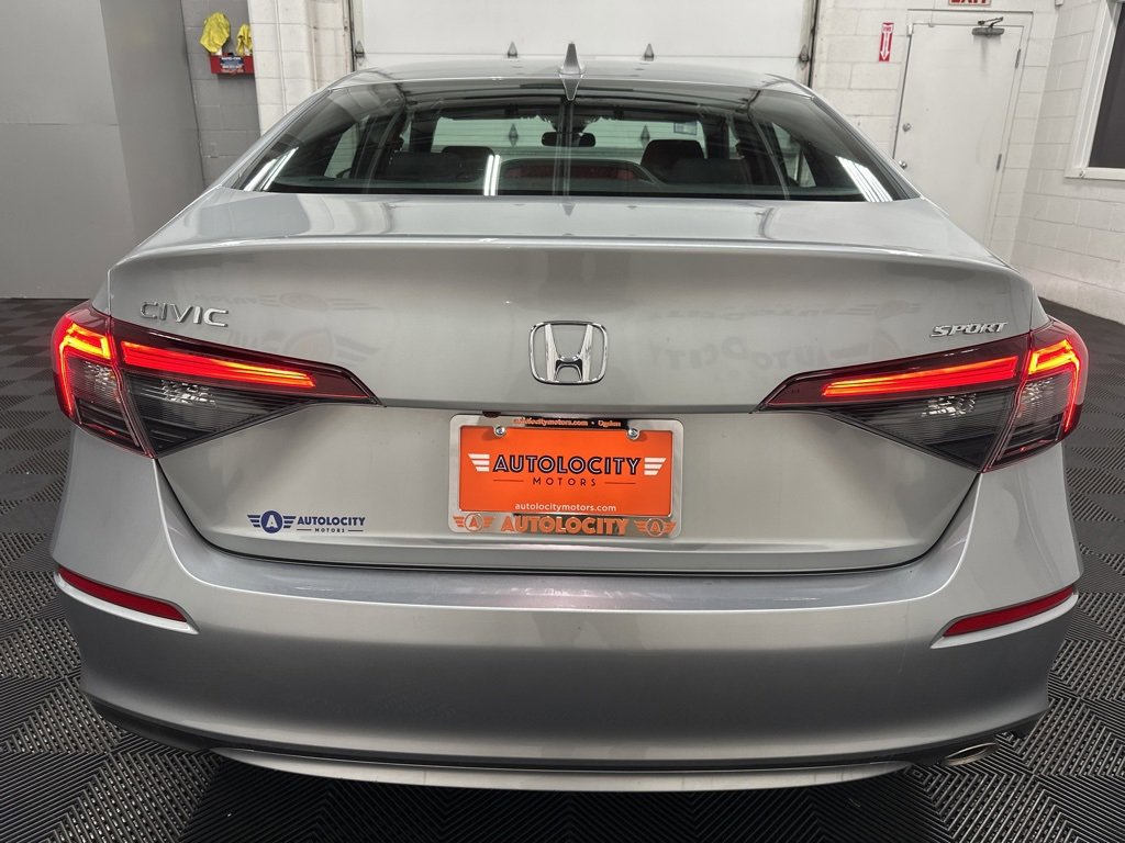 Used 2025 Honda Civic Sport image 9