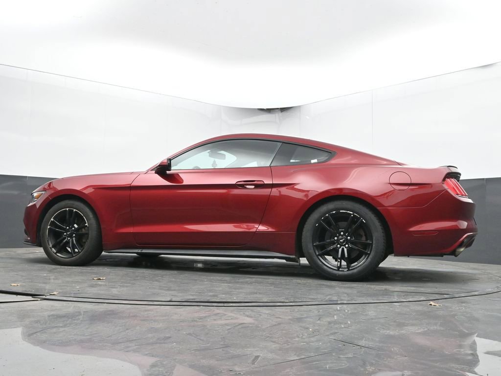 Used 2017 Ford Mustang Coupe RWD image 36