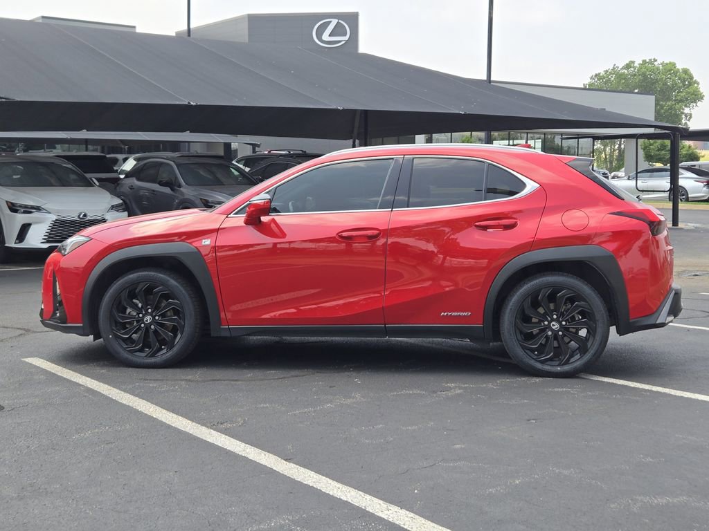 Used 2021 Lexus UX 250h F Sport w/ F Sport Premium Package AWD/4WD image 4