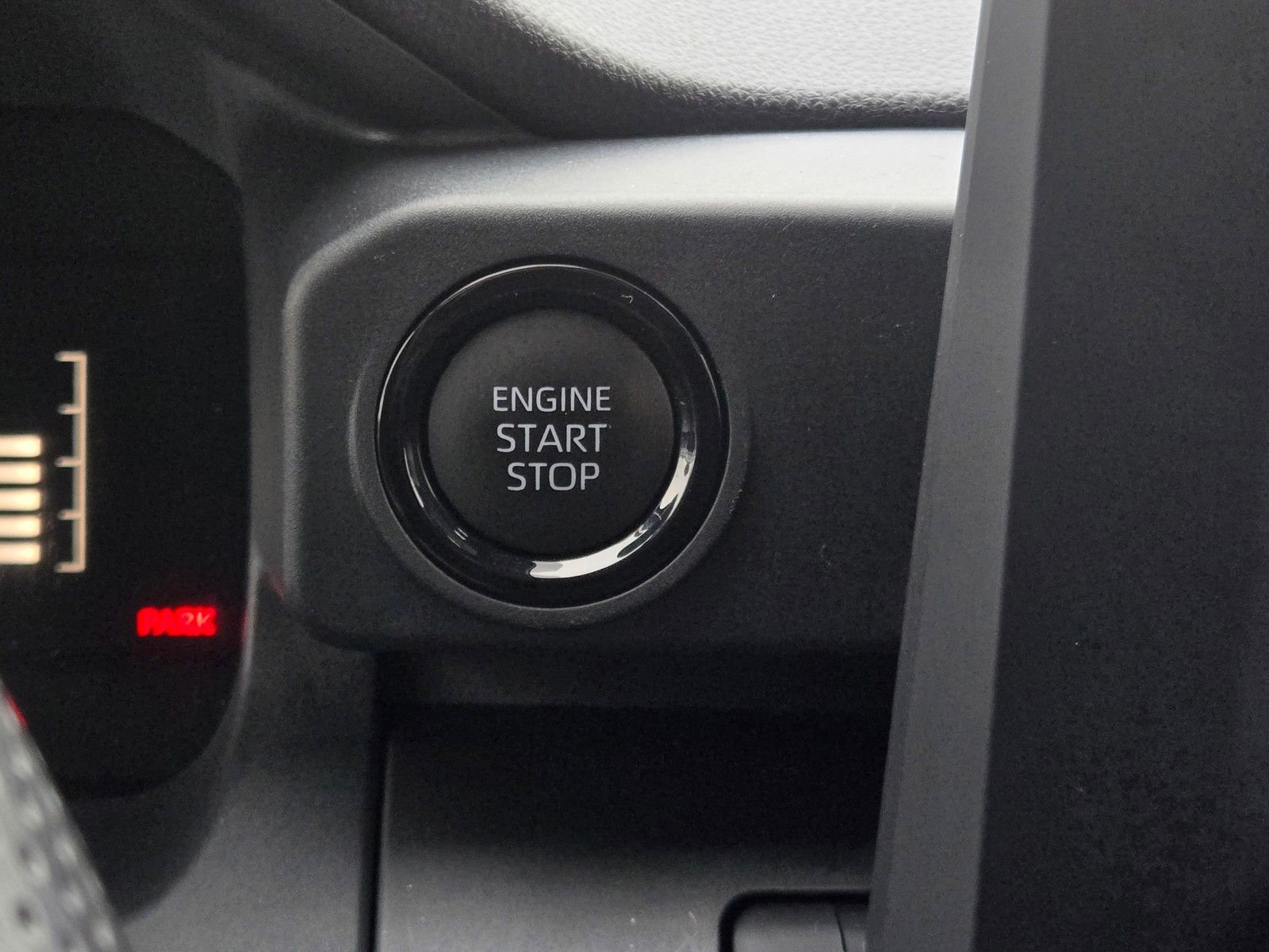 Used 2025 Toyota Tacoma SR RWD image 18