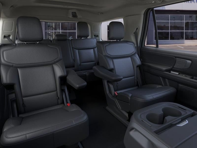 New 2026 Ford Expedition Platinum w/ Driver's Package AWD/4WD image 15