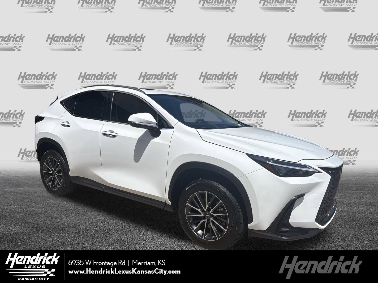 Used 2026 Lexus NX 350h AWD w/ Accessory Package (Z1) image 1