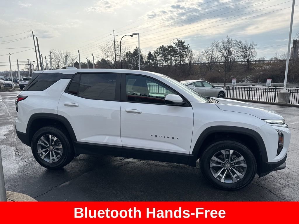 Used 2025 Chevrolet Equinox LT image 8