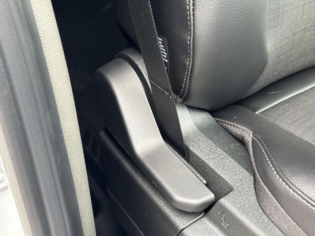 New 2026 Ford Transit 250 148 Medium Roof w/ Load Area Protection Package image 28