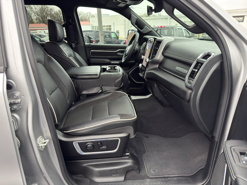 Used 2025 RAM 1500 Laramie image 57