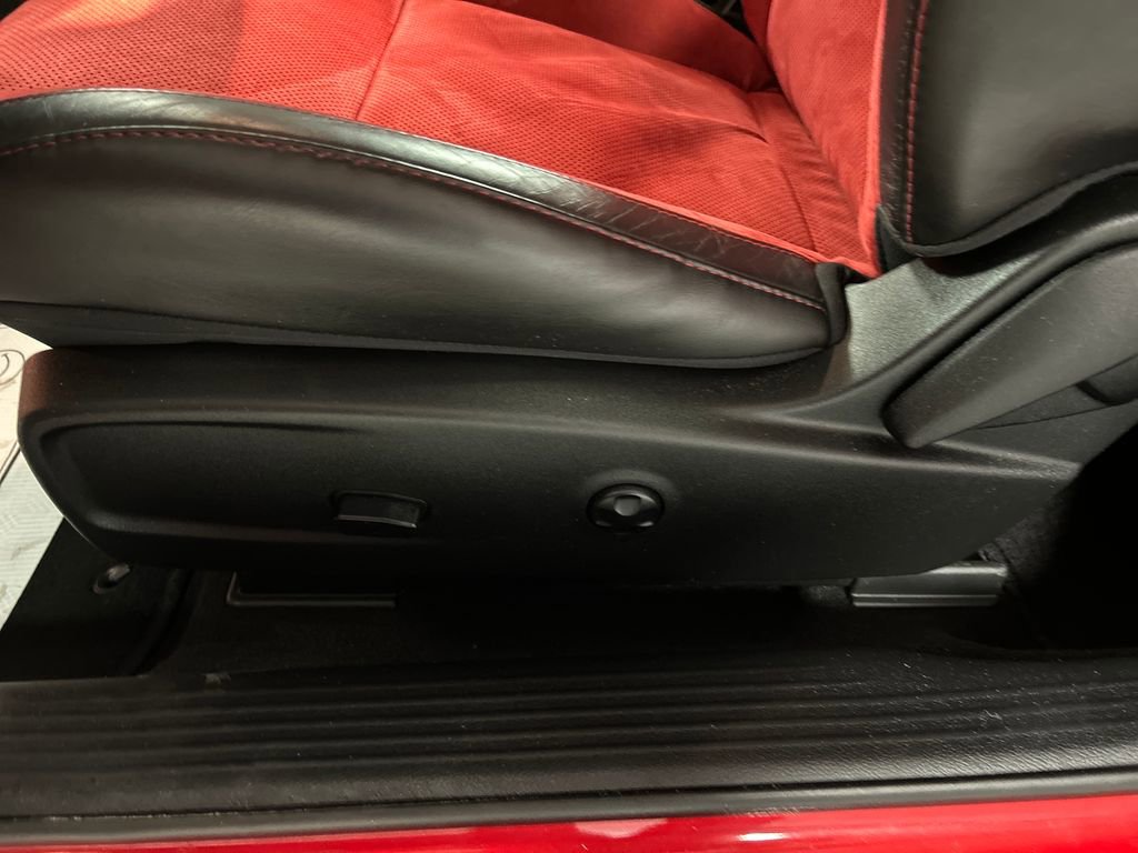 Used 2021 Dodge Challenger GT w/ Plus Package image 13