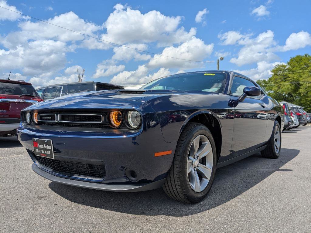 Used 2016 Dodge Challenger SXT