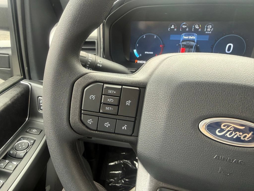 New 2026 Ford F250 XLT w/ XLT Premium Package AWD/4WD image 18