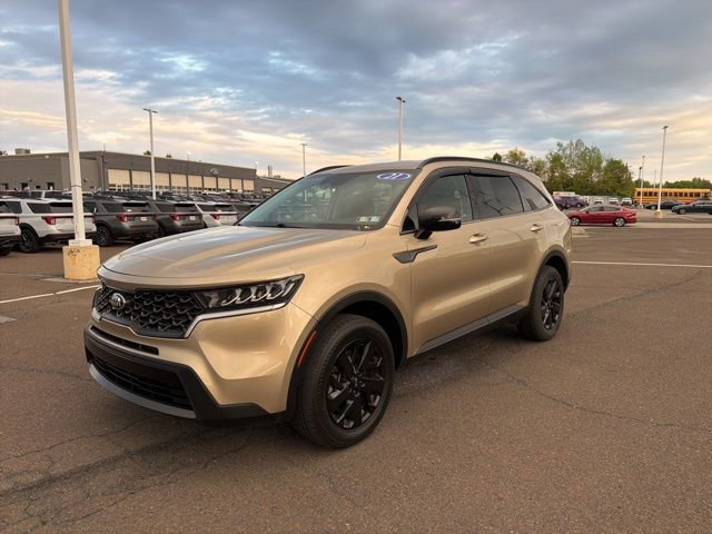 Used 2021 Kia Sorento S AWD/4WD image 3