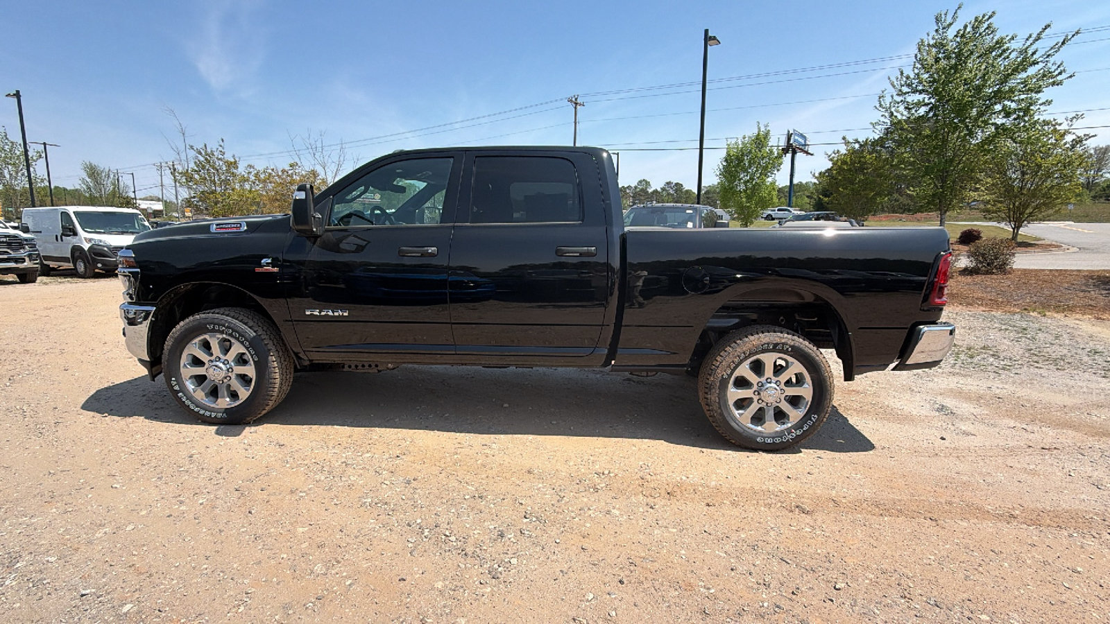 New 2026 RAM 2500 Big Horn AWD/4WD image 11