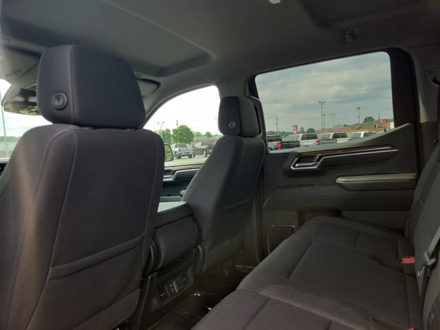 Certified 2022 Chevrolet Silverado 1500 RST AWD/4WD image 24
