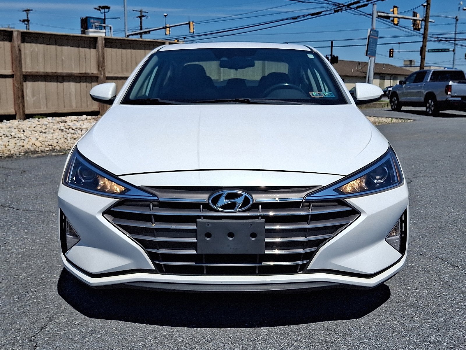 Used 2019 Hyundai Elantra Value Edition w/ Cargo Package FWD image 2