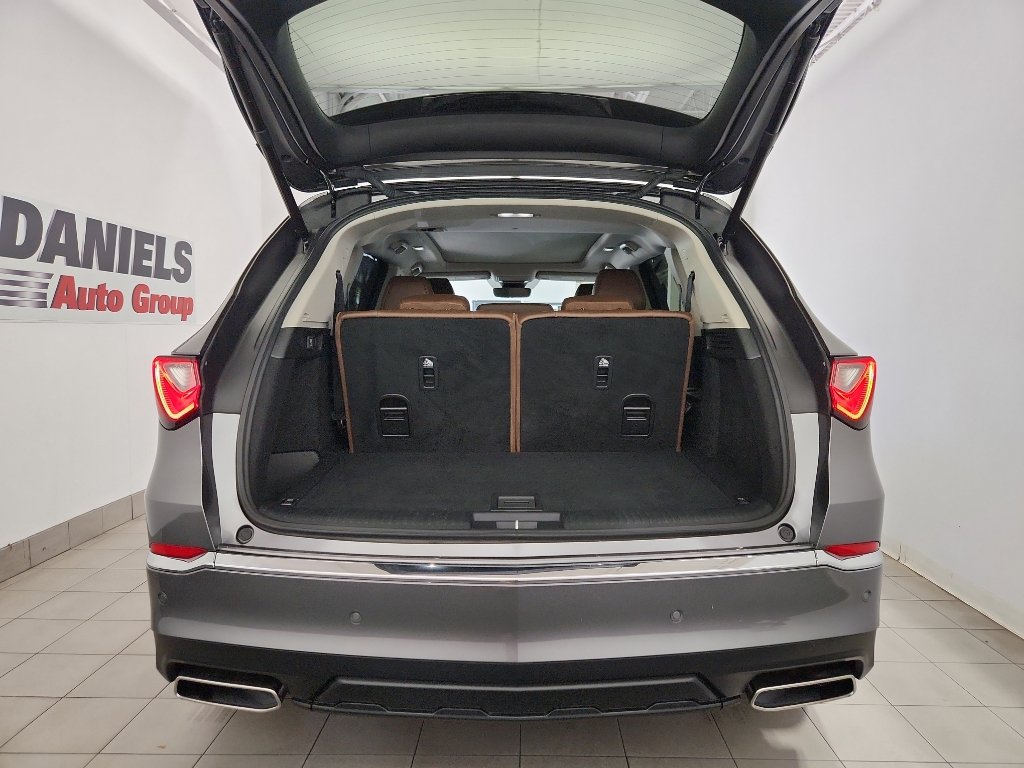 Used 2022 Acura MDX FWD w/ Technology Package image 36