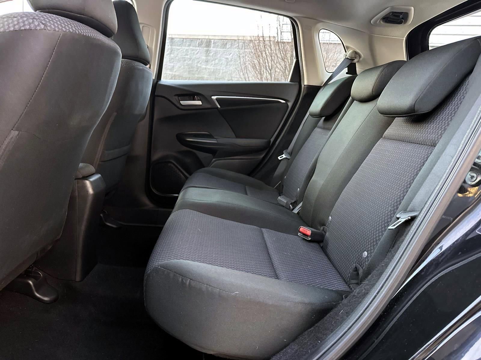 Used 2018 Honda Fit LX image 24