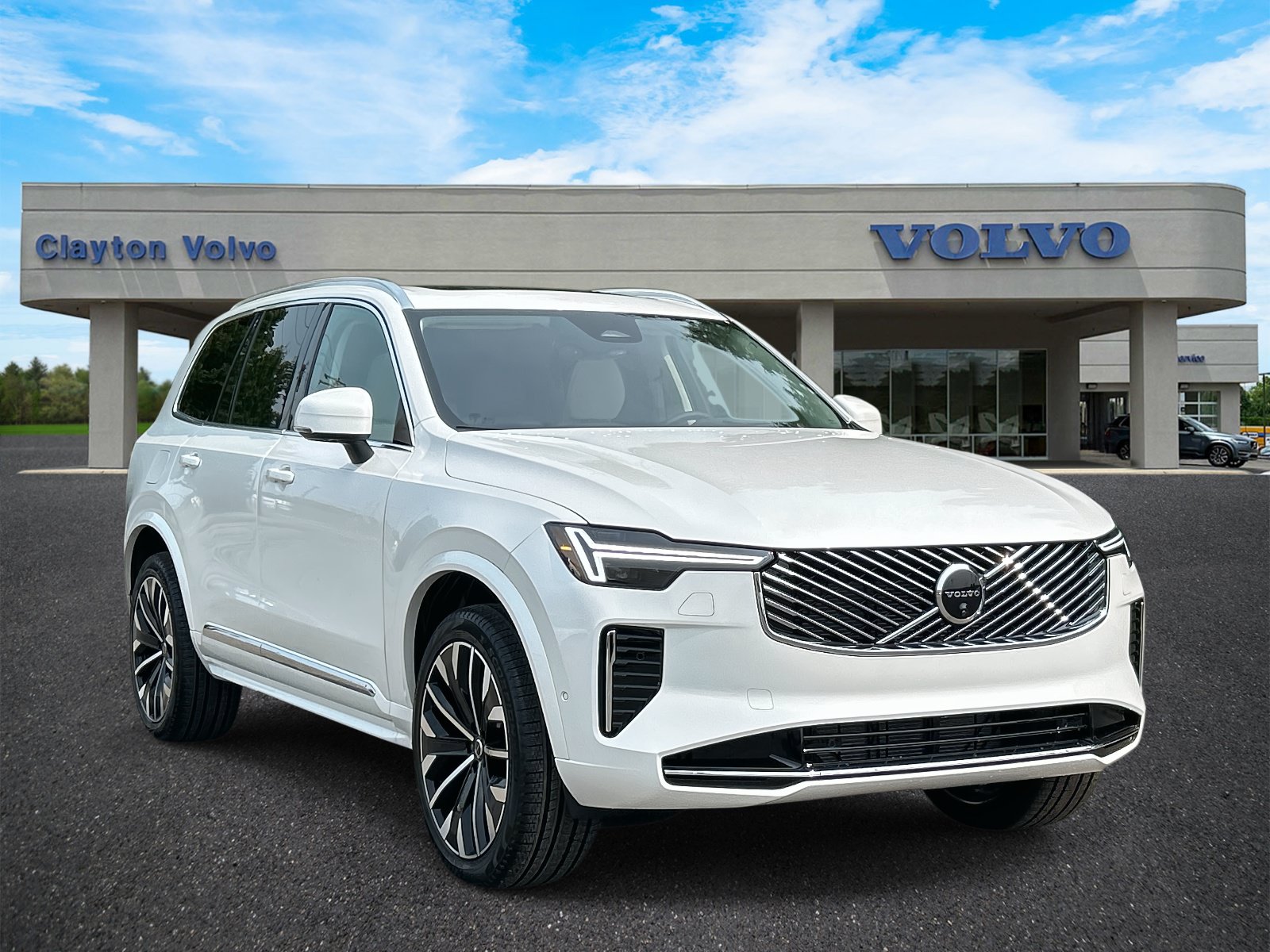 New 2026 Volvo XC90 B6 Ultra w/ Protection Package AWD/4WD image 1
