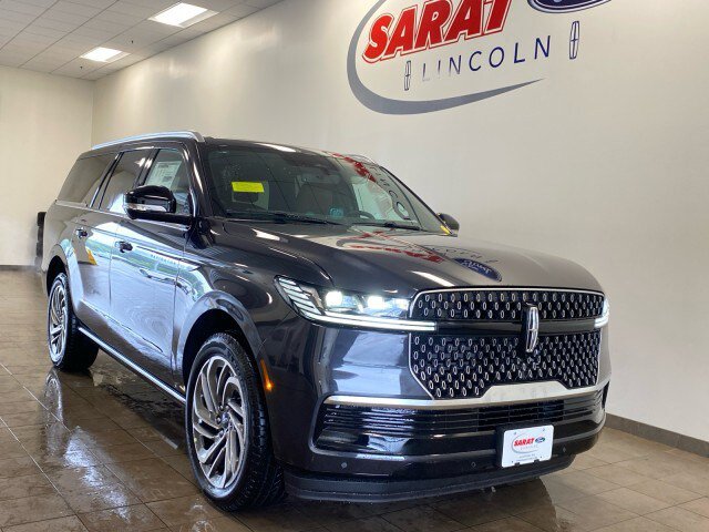 New 2027 Lincoln Navigator L Reserve AWD/4WD image 2