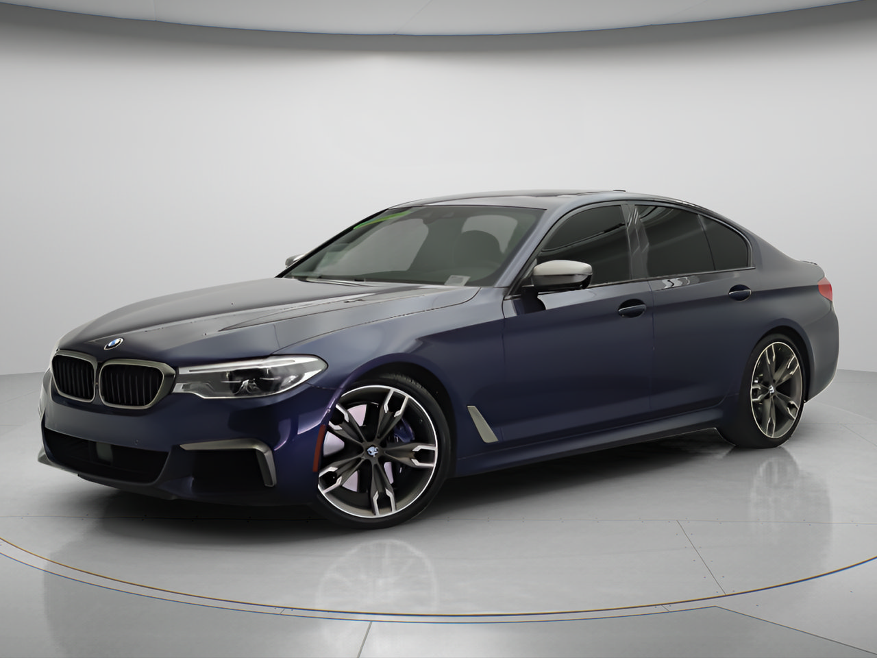 Used 2019 BMW M550i xDrive w/ Dynamic Handling Package AWD/4WD image 3
