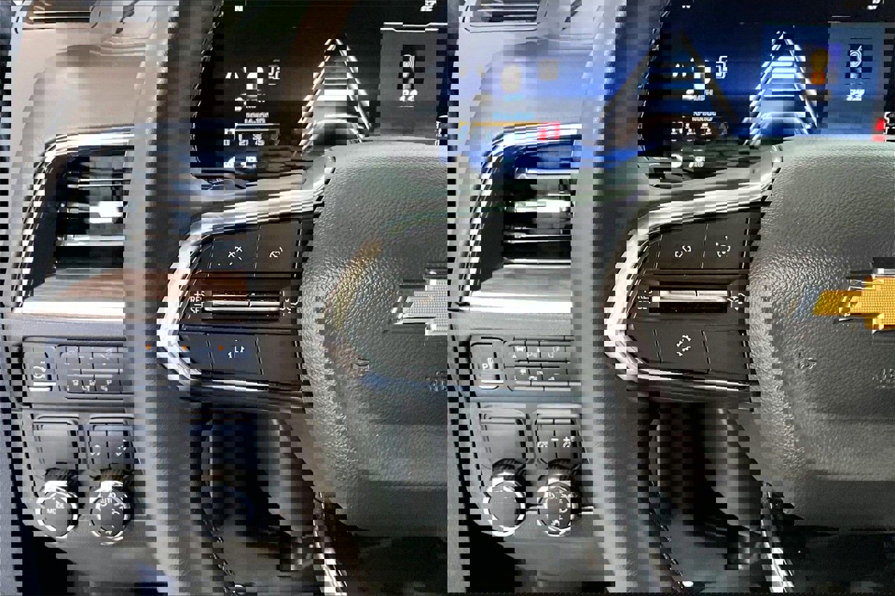 Used 2025 Chevrolet Tahoe LT image 21