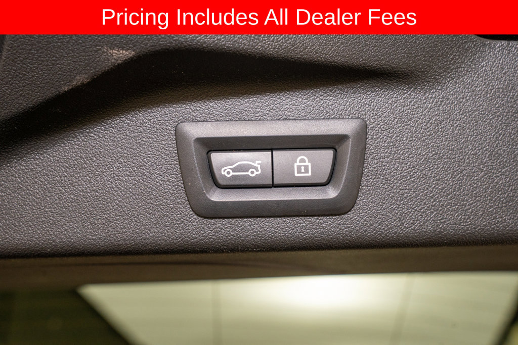 Used 2022 BMW X7 xDrive40i w/ Premium Package AWD/4WD image 8