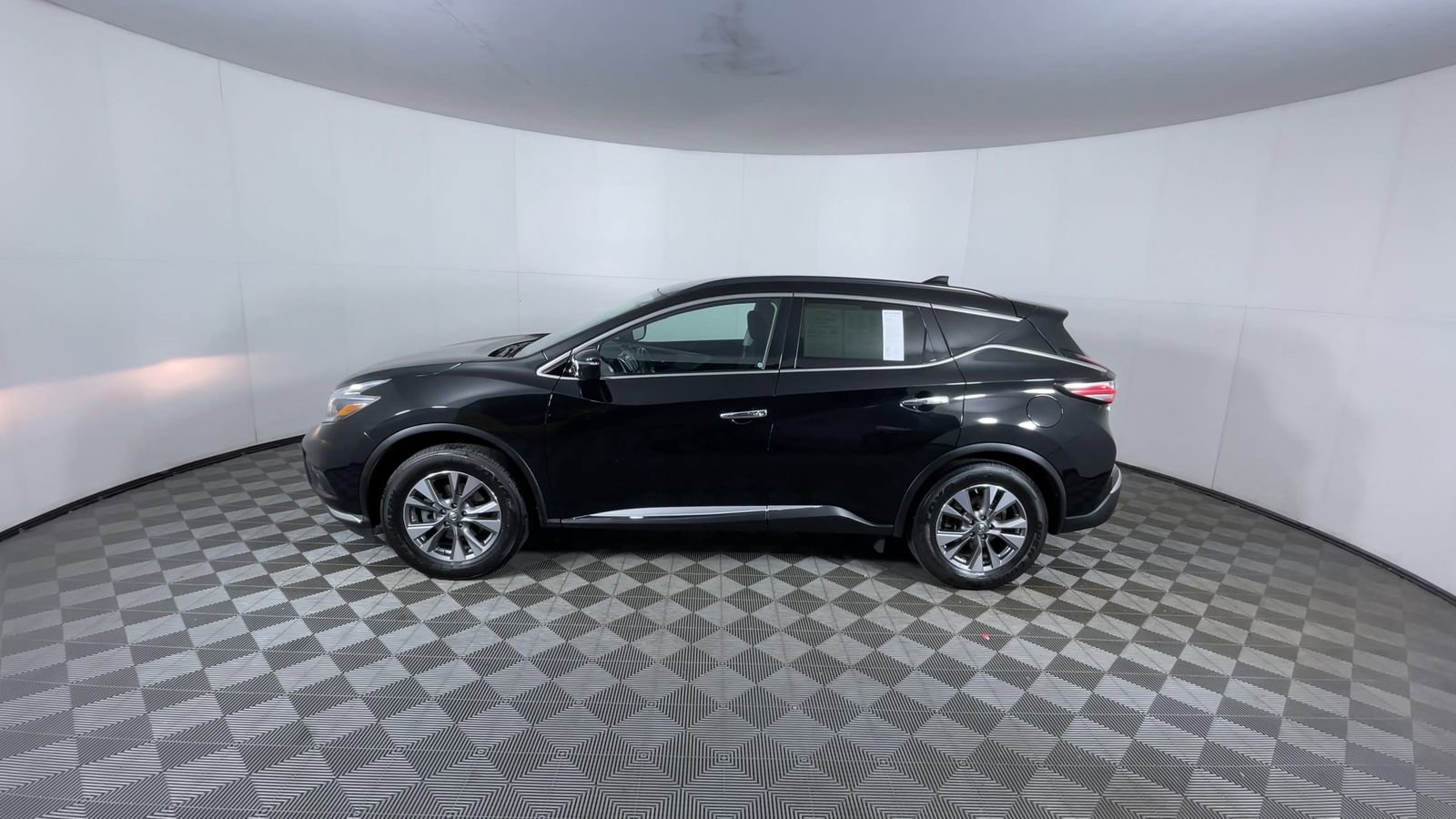 Used 2018 Nissan Murano SV image 5