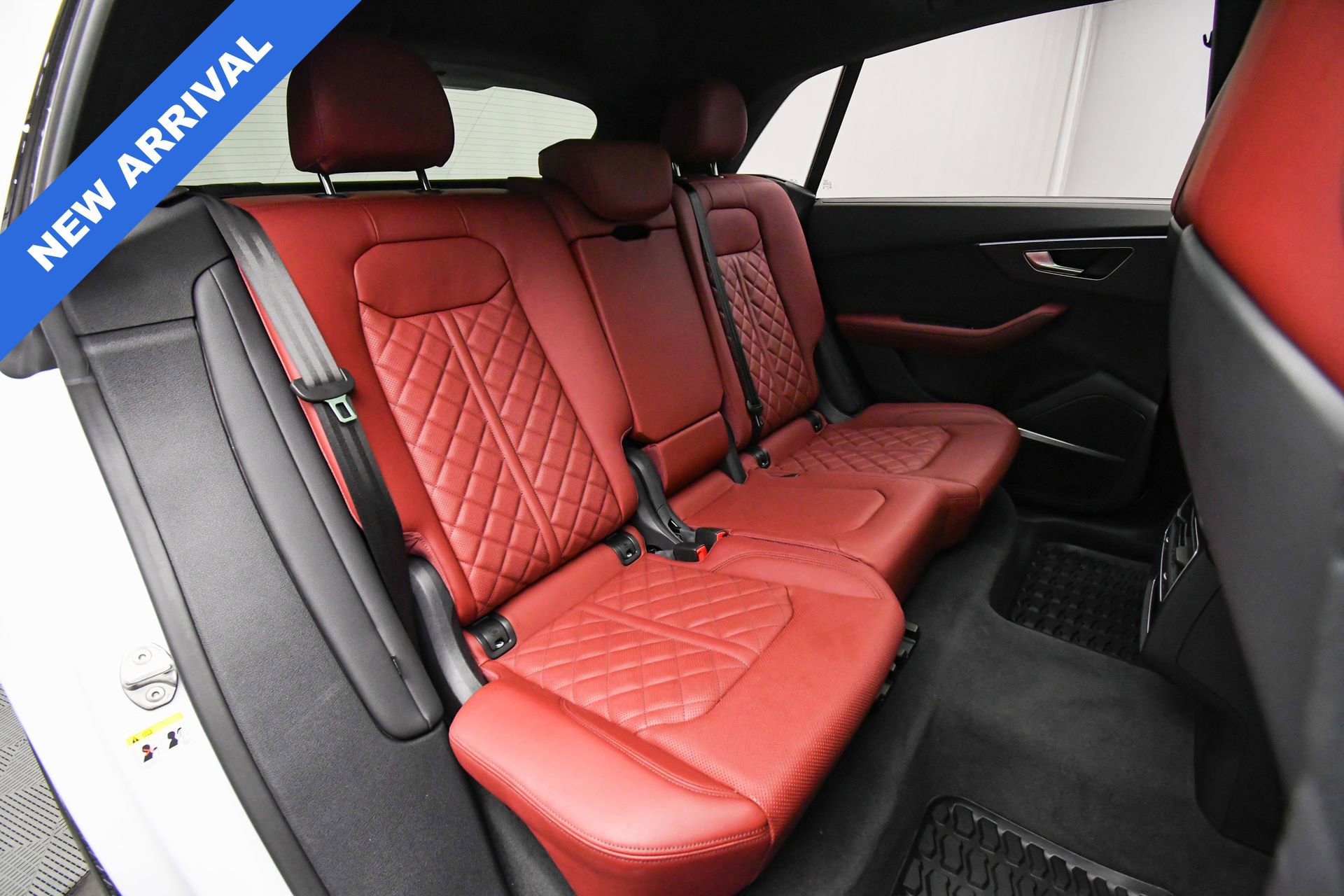 Used 2024 Audi SQ8 Premium Plus w/ Executive Package image 49