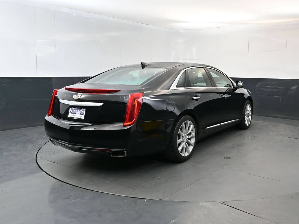 Used 2016 Cadillac XTS Luxury FWD image 5