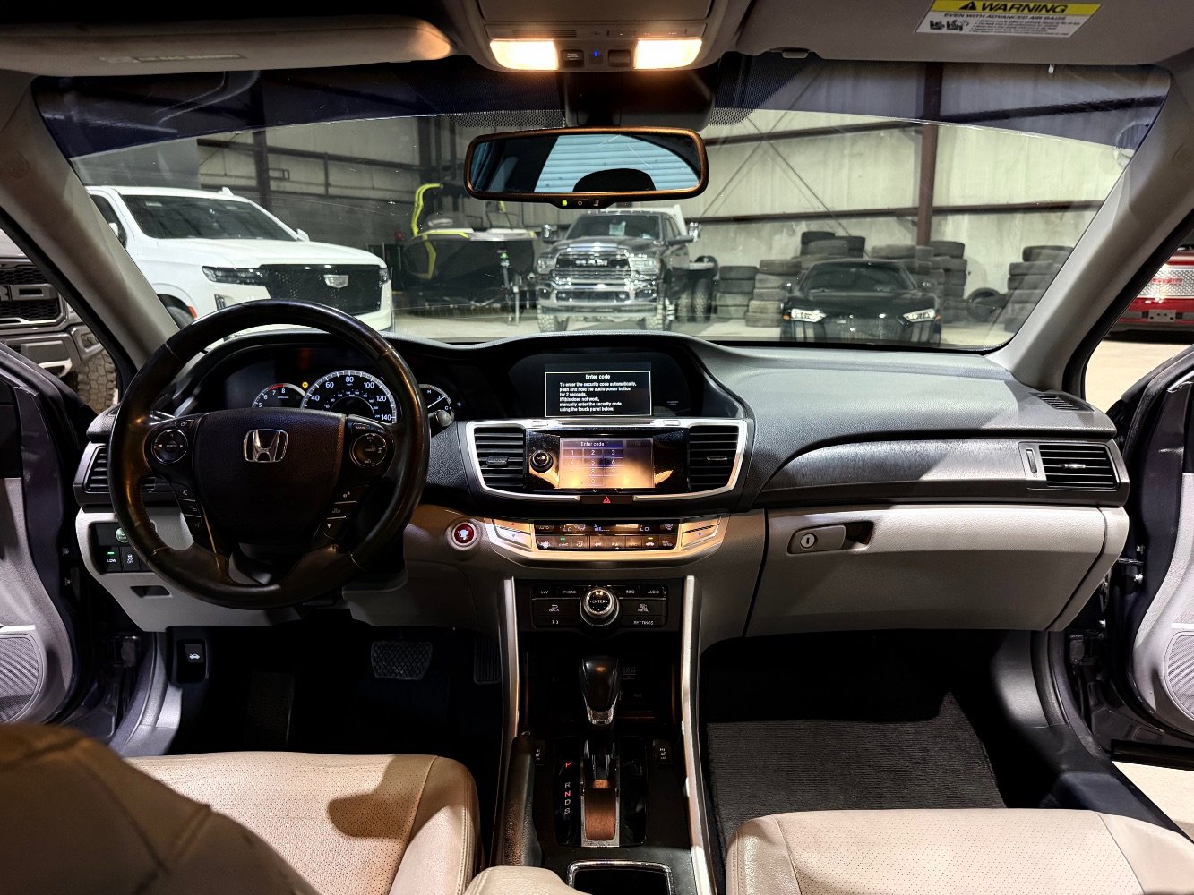 Used 2013 Honda Accord Touring image 28