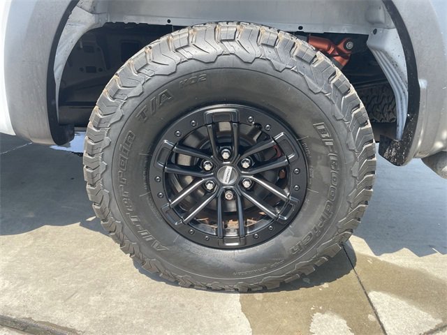 Used 2019 Ford F150 Raptor w/ Equipment Group 802A Luxury image 34