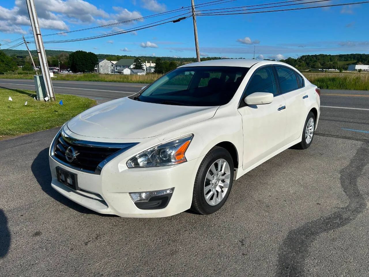 Used 2013 Nissan Altima 2.5 S FWD image 6