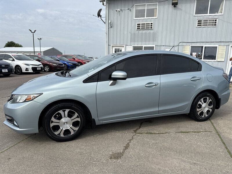 Used 2014 Honda Civic Hybrid Sedan image 2