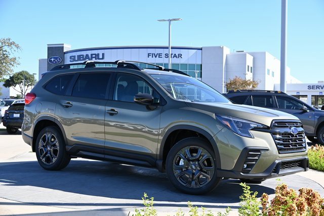 New 2025 Subaru Ascent Bronze Edition image 1