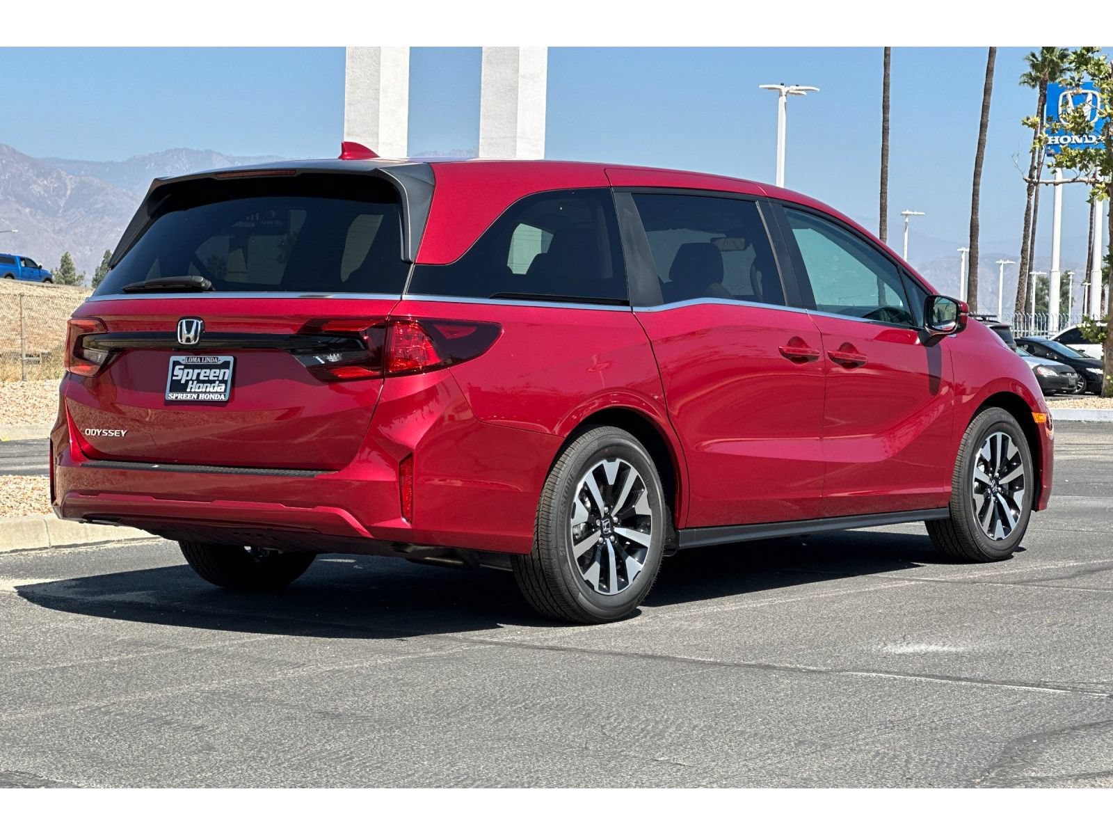 New 2027 Honda Odyssey EX-L image 4