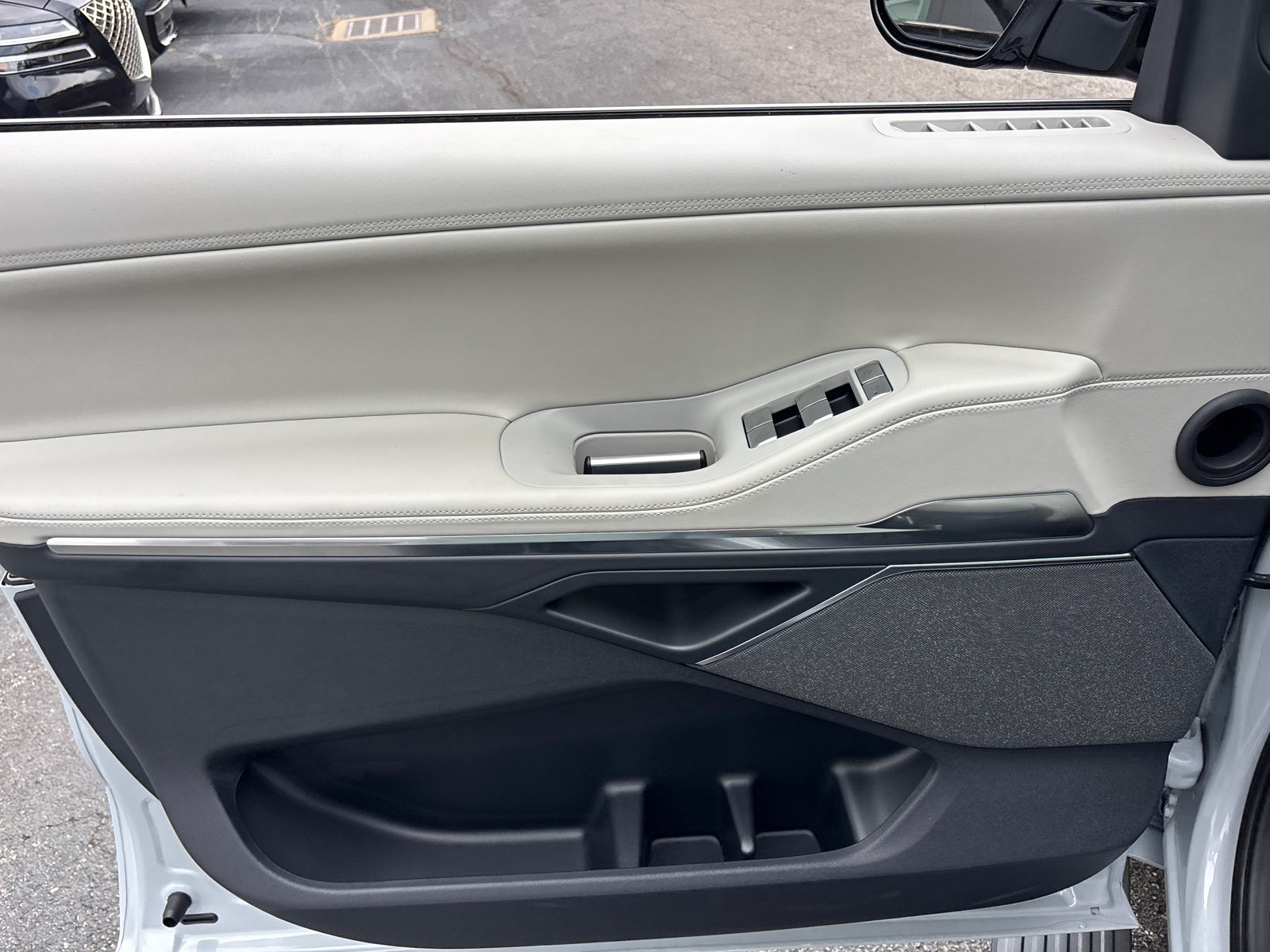 New 2026 Lincoln Navigator Reserve AWD/4WD image 11