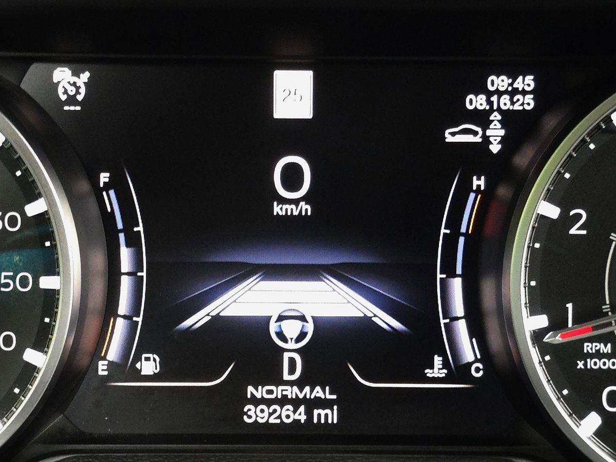 Used 2022 Maserati Levante GT image 31