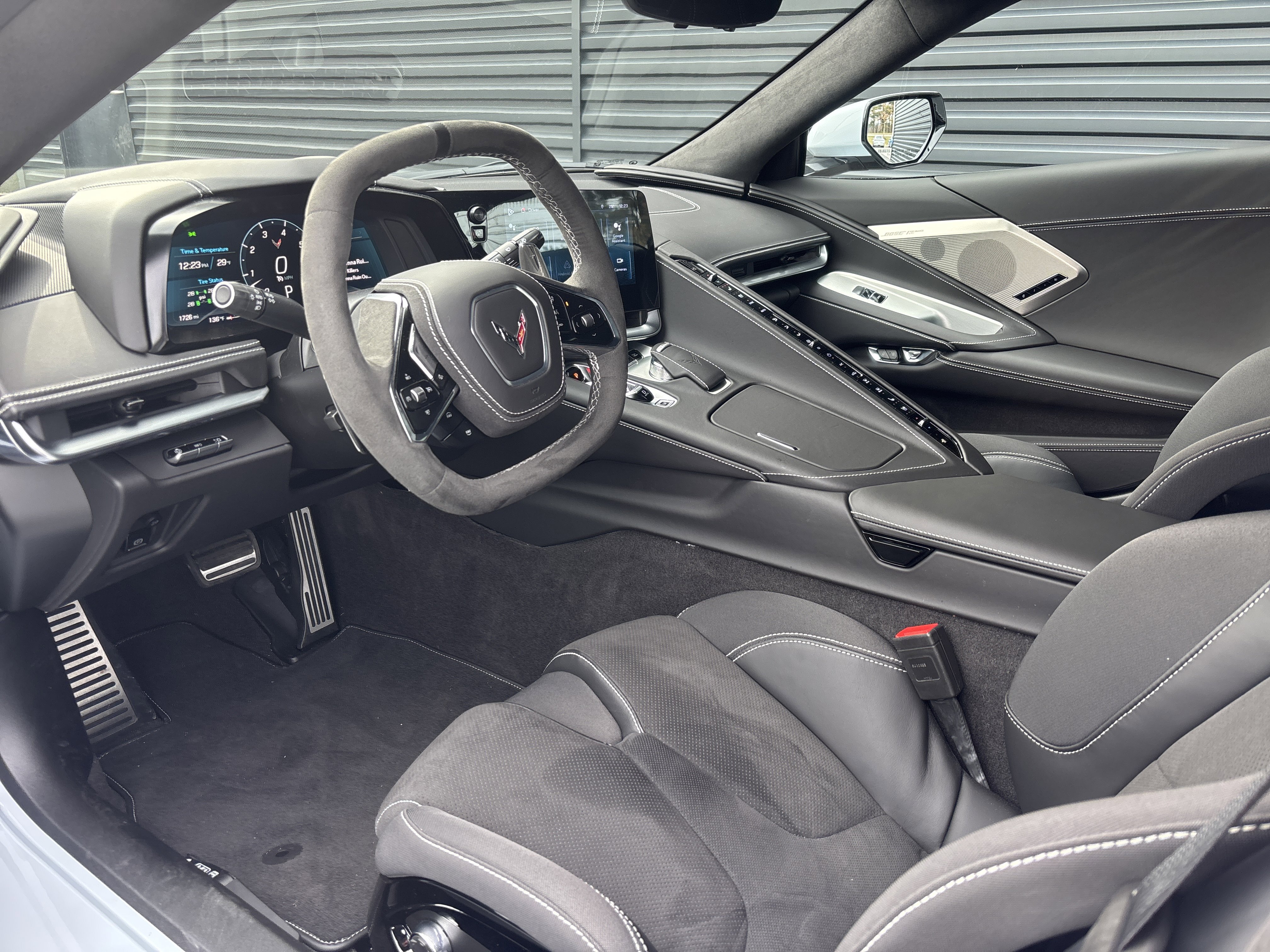 Used 2024 Chevrolet Corvette Stingray Premium Cpe w/ 3LT image 10