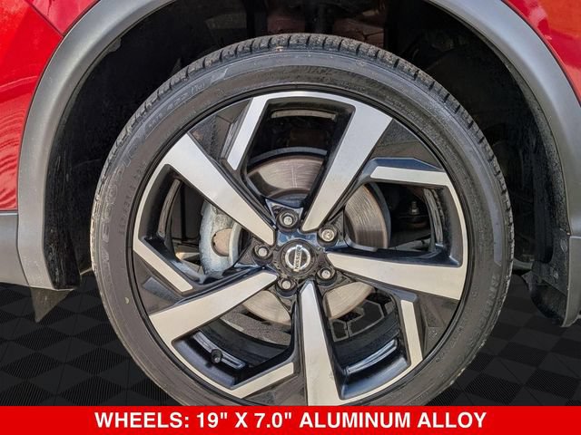 Certified 2022 Nissan Rogue Sport SL w/ Premium Package AWD/4WD image 11