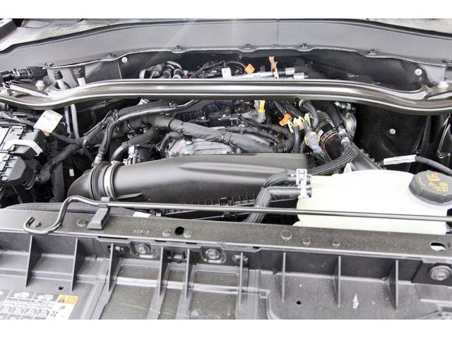 Used 2026 Ford Explorer Platinum image 32
