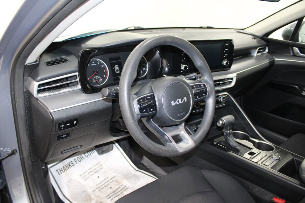 Used 2023 Kia K5 LXS image 19