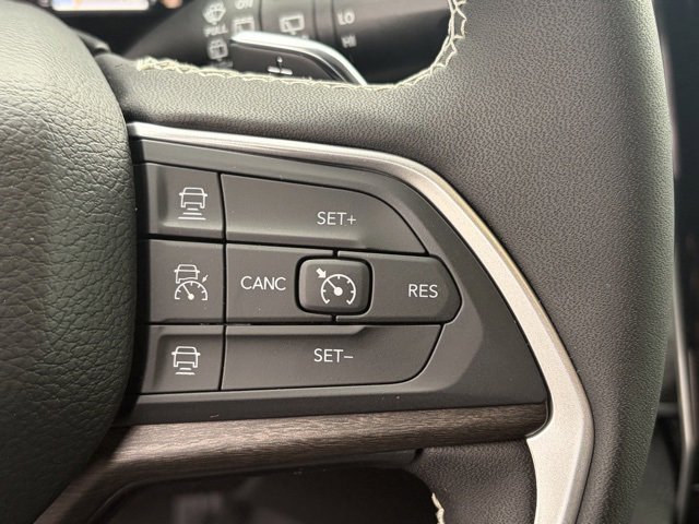 New 2025 Jeep Grand Cherokee Limited image 50