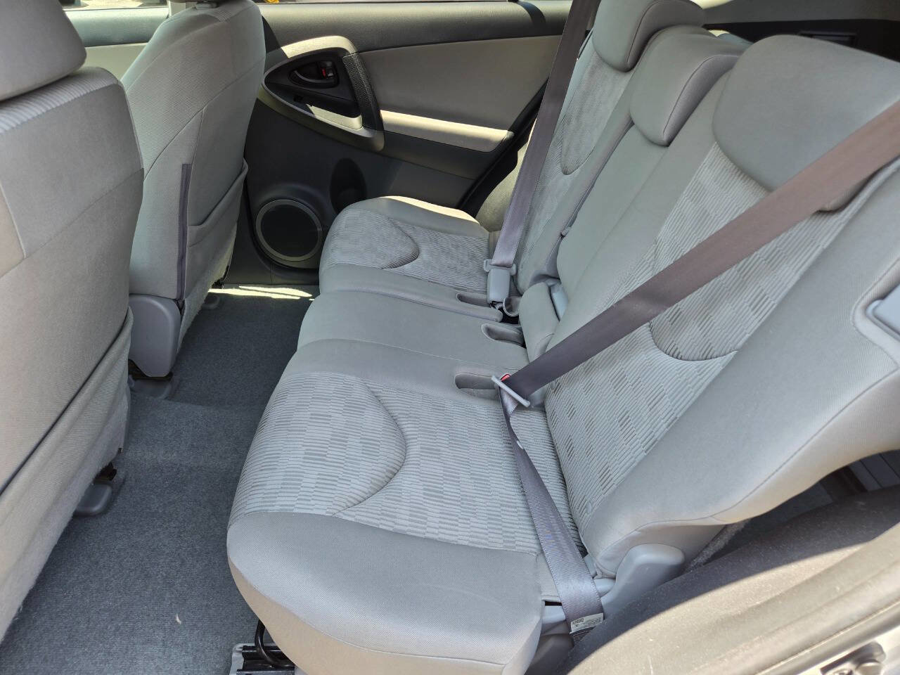 Used 2010 Toyota RAV4 4WD image 19