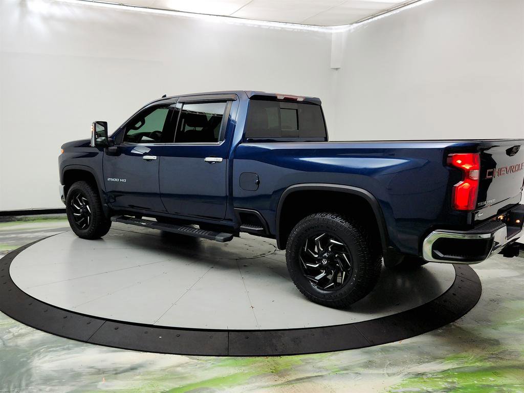 Used 2020 Chevrolet Silverado 2500 LTZ w/ LTZ Plus Package image 7
