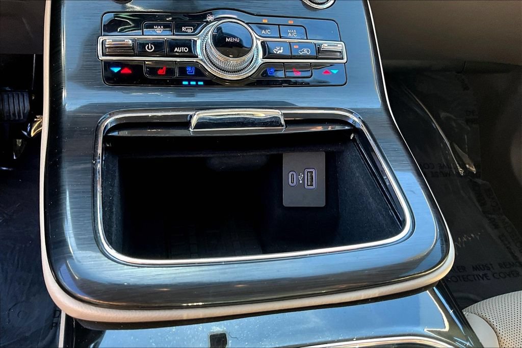 Used 2021 Lincoln Nautilus Reserve FWD image 18