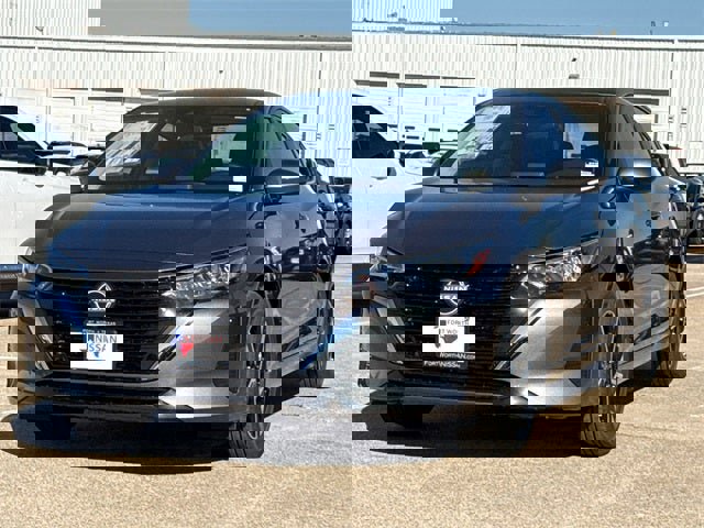 New 2025 Nissan Sentra SV image 4