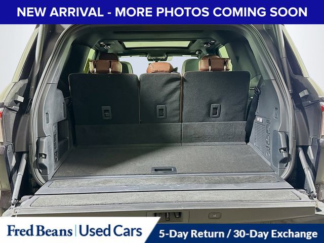 Used 2025 Lincoln Navigator Reserve image 29